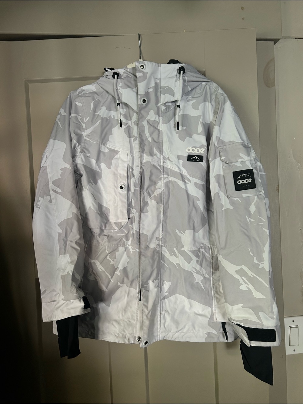 DOPE White & Light Gray Camo Ski Jacket